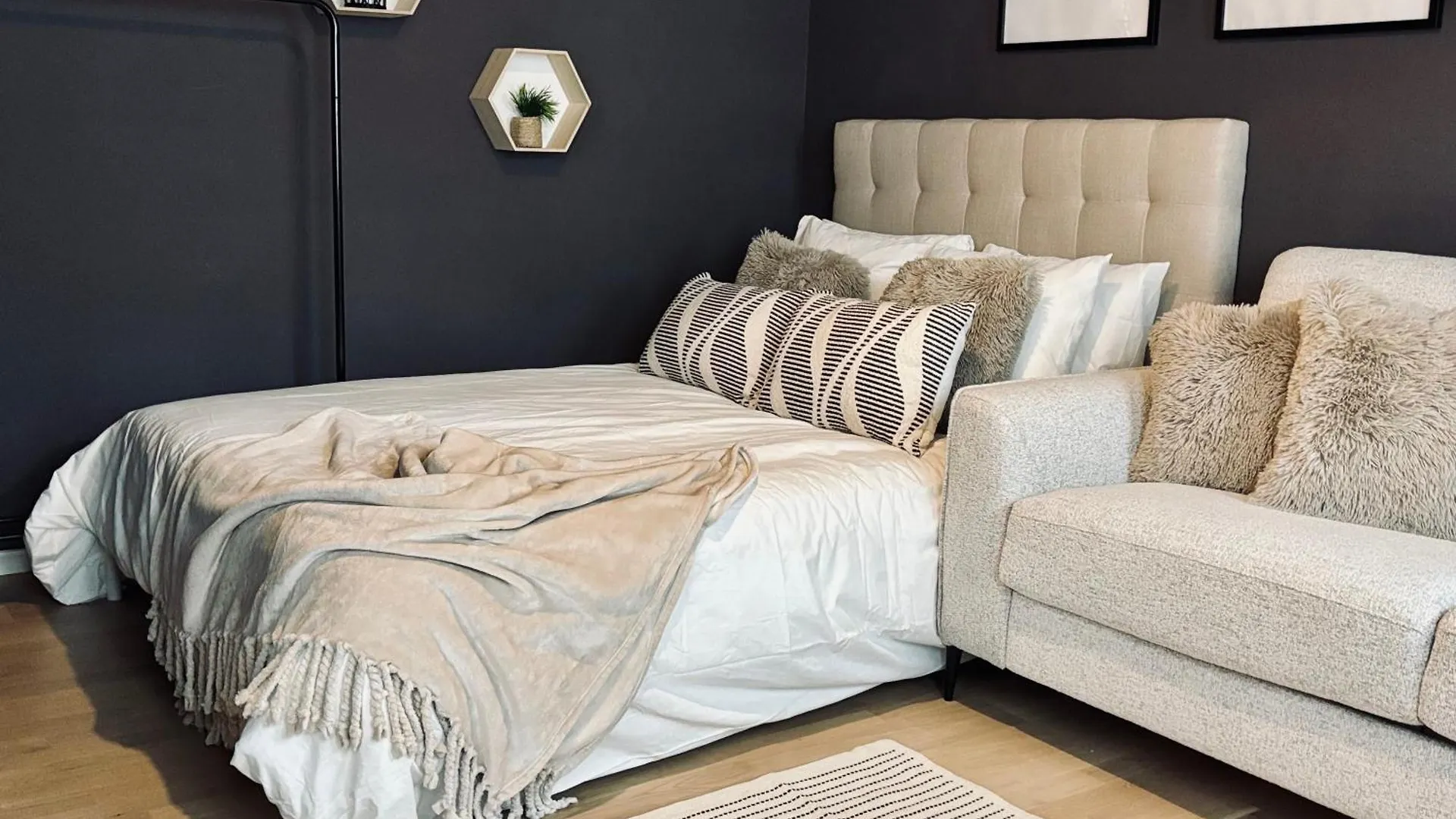 Stylish 1 Bedroom Stockholm Apartment Szwecja